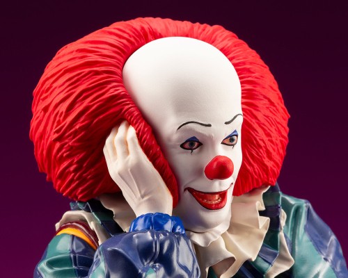 ARTFX Statue It1990 Pennywise 