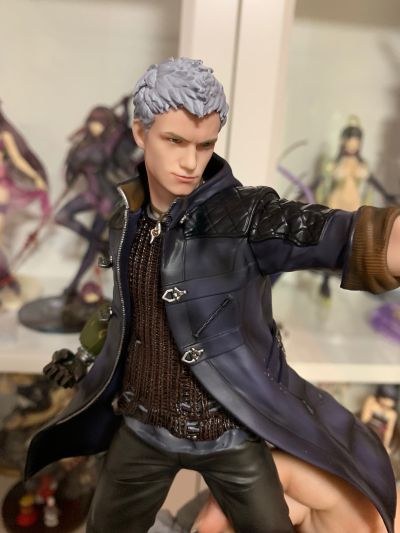 ARTFX J 鬼泣5 尼禄