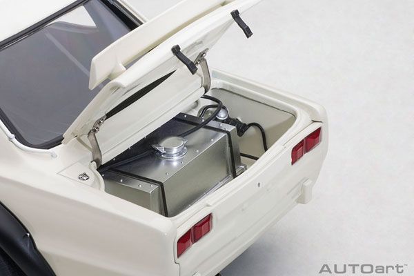 1/18 日产 Skyline GT-R (KPGC10) Racing 1972 白色
