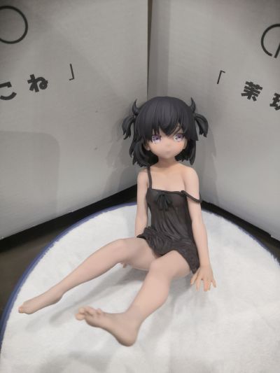 茉玖ろいこ