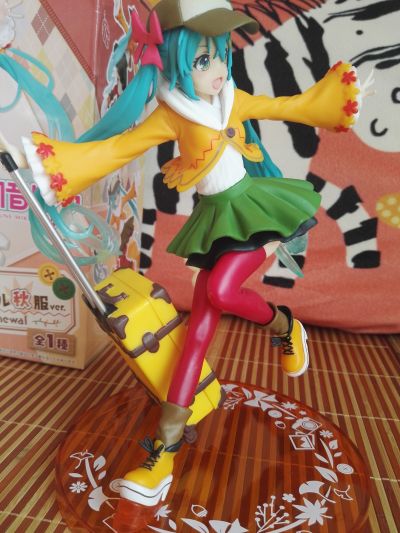 VOCALOID 初音未来 秋服ver.～重涂～