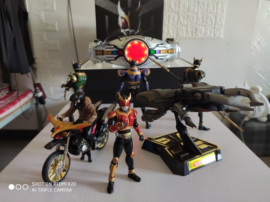 S.H.Figuarts(真骨雕制法) 假面骑士帝骑 假面骑士空我  全能形态 （帝骑版)