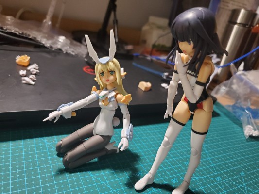 机甲少女  猎刃