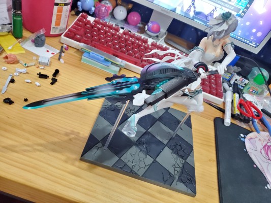 噬神者2 	雪儿·阿郎松 纯白纪念礼服Ver.