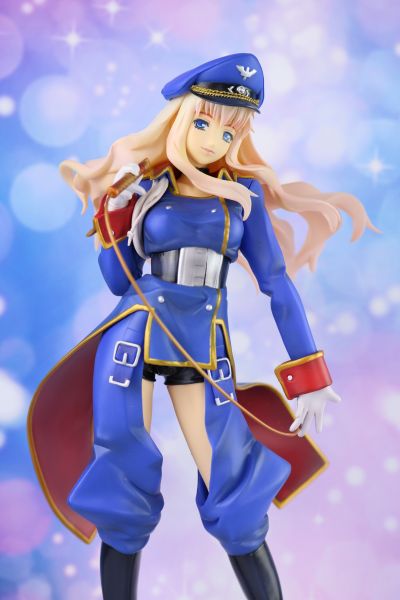 Excellent Model 超时空要塞F 恋离飞翼 	雪莉露·诺姆