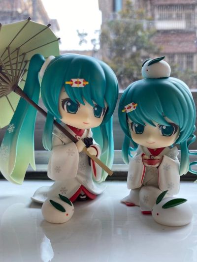 粘土人#303 雪未来 2013 草莓白无垢