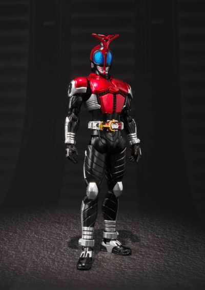 S.H.Figuarts(真骨雕制法) 假面骑士甲斗王 骑士形态