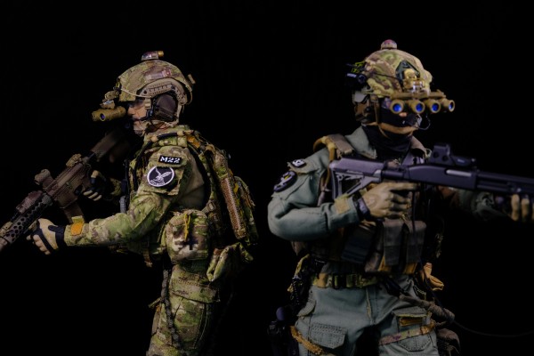 DAMTOYS 78042 联邦调查局 人质救援小组 FBI HRT 探员