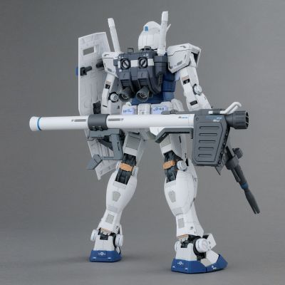 MG  高达基地限定 机动战士高达 RX-78-2 高达 3.0版本 ［高达基地配色］