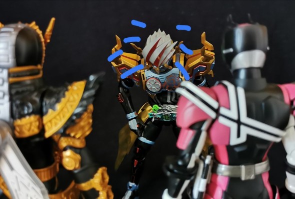 S.H.Figuarts 假面骑士艾克赛德  游戏神克洛诺斯