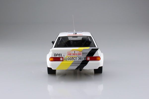 1/24 Belkits No.008 欧宝 Manta 400 GR. B Guy Frequelin Tour de Corse 1984 