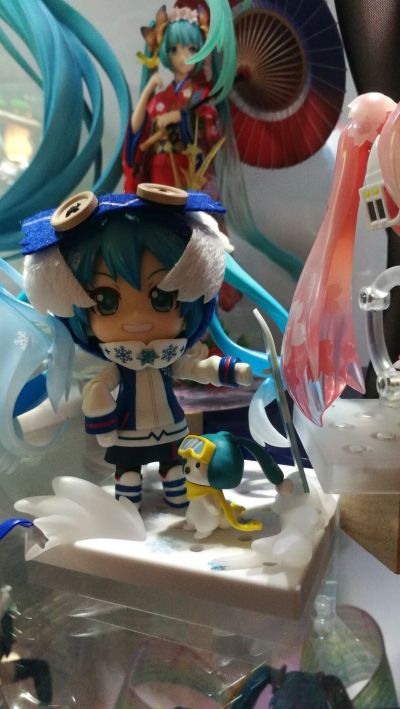 粘土人#303 雪未来 2013 草莓白无垢