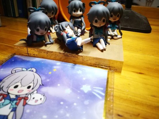 洛天依水手服系列盒蛋