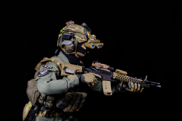 DAMTOYS 78044A 美国圣迭戈 FBI联邦调查局 SWAT探员