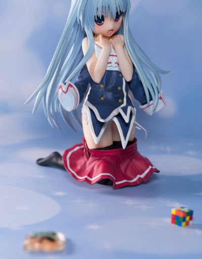 C3魔方少女 菲雅 お着替え中Ver.