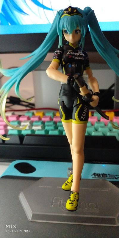 figma #307 GSR 初音未来 赛车2015 TeamUKYO应援Ver.