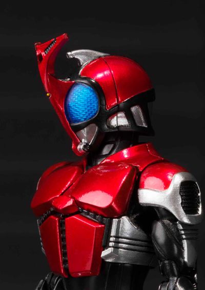 S.H.Figuarts(真骨雕制法) 假面骑士甲斗王 骑士形态
