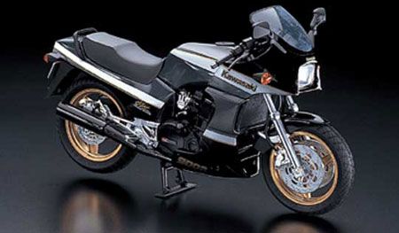 1/12 NAKED BIKE No.05 川崎 GPZ 900R Ninja '02