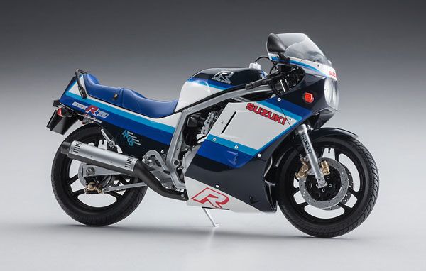 1/12 铃木 GSX-R750(G)(GR71G) 