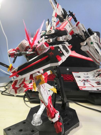 MG 机动战士高达SEED DESTINY ASTRAY R  异端高达红色机 红龙形态