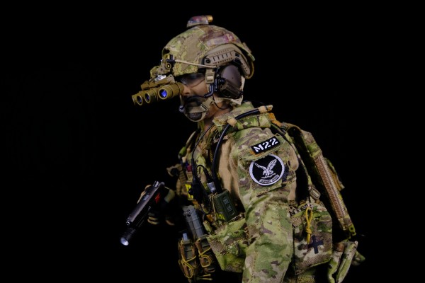 DAMTOYS 78042 联邦调查局 人质救援小组 FBI HRT 探员