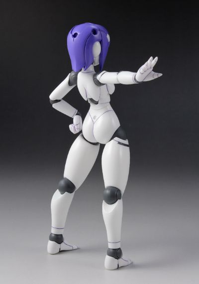 机械新人类 克洛娃・蒂亚