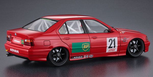 1/24 JTCC BP ADVAN BMW 318i