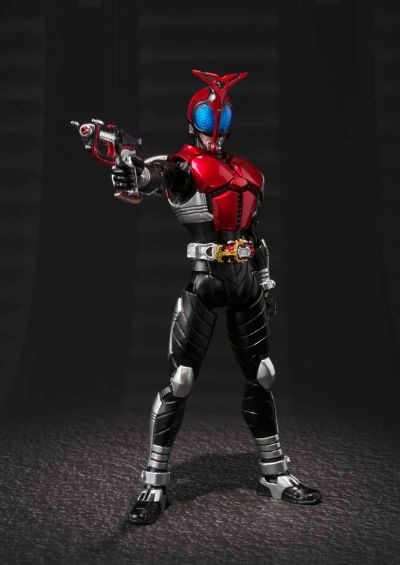 S.H.Figuarts(真骨雕制法) 假面骑士甲斗王 骑士形态