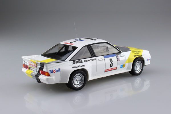 1/24 Belkits No.008 欧宝 Manta 400 GR. B Guy Frequelin Tour de Corse 1984 