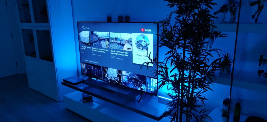 白色系性冷淡装修与手办摆放