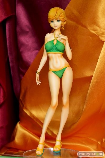 机动战士高达UC 奥黛莉・伯恩