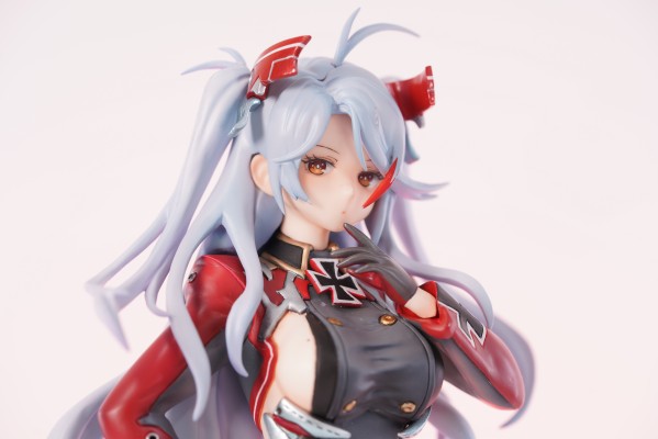 碧蓝航线 欧根亲王