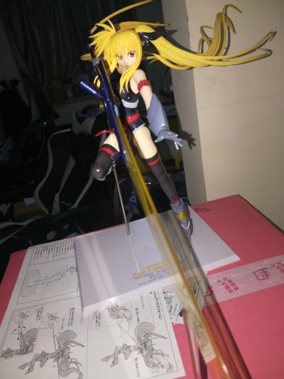 魔法少女奈叶StrikerS 	菲特·泰斯塔罗沙 Shin Sonic Form