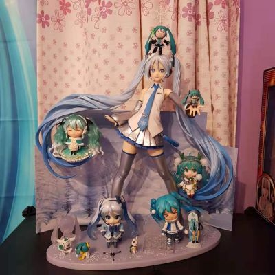 粘土人 #207 初音未来 雪未来 2012 毛绒绒外套版