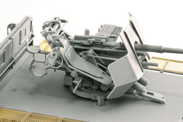 1/35 德军 Sd.Kfz.7/2 8半履带运输车 装甲包围 3.7cm Flak37搭载型 / 3.7cm Flak36搭载型 (2 in1)