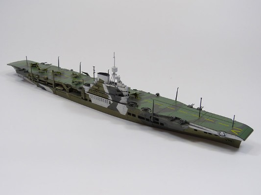 1/700 水线系列 No.717 英国皇家海军 胜利号航空母舰