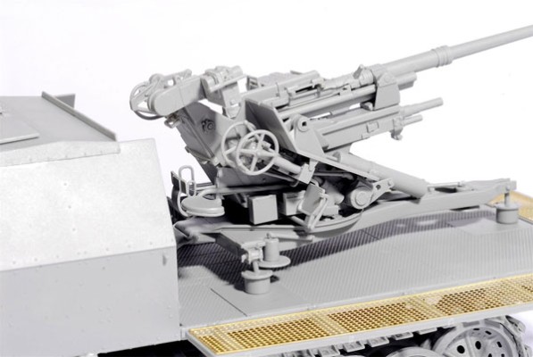 1/35 德军 Sd.Kfz.7/2 8半履带运输车 装甲包围 3.7cm Flak37搭载型 / 3.7cm Flak36搭载型 (2 in1)