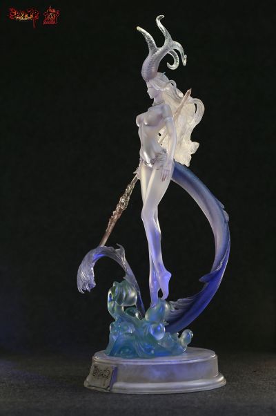 斗战神 真 • 龙女