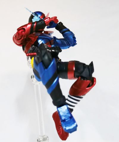 S.H.Figuarts 假面骑士创骑 假面骑士创骑 -20假面骑士踢/平成二十骑士纪念版-