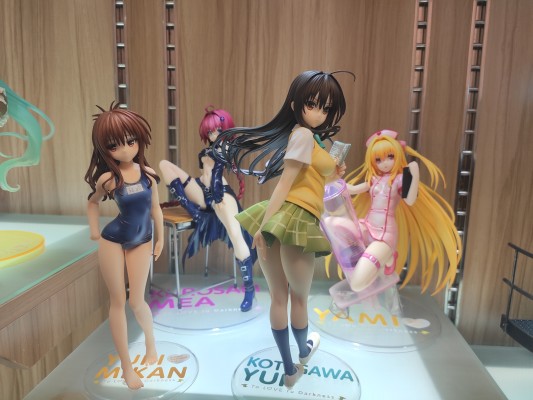 出包王女DARKNESS 金色暗影 护士