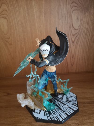 FiguartsZERO 海贼王 特拉法尔加·罗