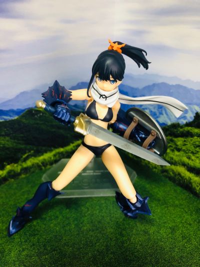 figma#416 原创角色 泳装女孩 Emily