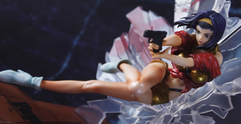 星际牛仔 史派克・史比格 与 菲・瓦伦坦 1st GIG 套装