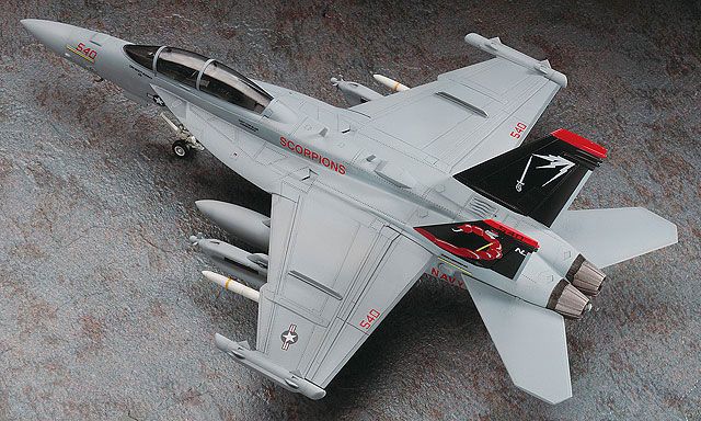 1/72 EA-18G 咆哮者 电子战机