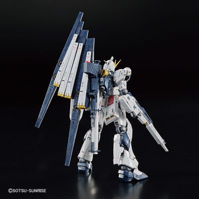 RG 1/144 高达基地专属商品   ν高达［钛金质感］