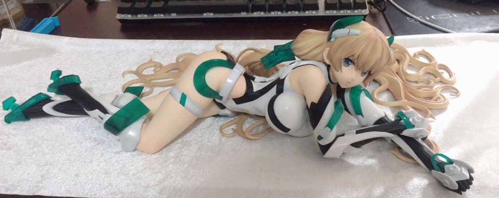 乐园追放 -Expelled from Paradise- 安吉拉·巴尔扎克