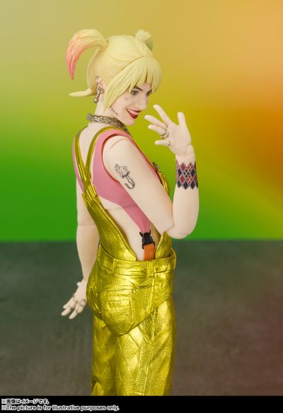 S.H.Figuarts 猛禽小队 哈莉·奎茵