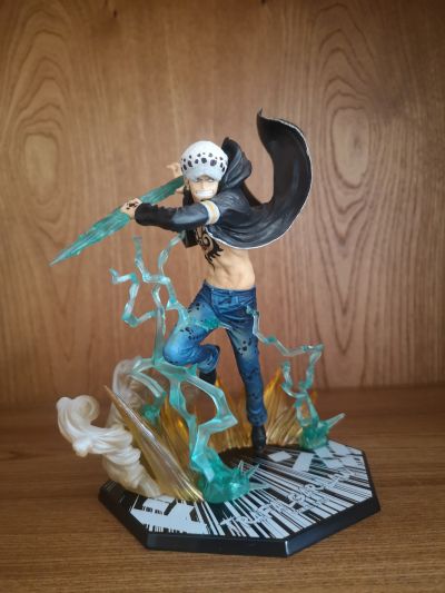 FiguartsZERO 海贼王 特拉法尔加·罗