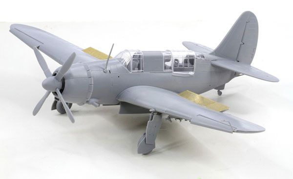 1/72 WW.II 美军 柯蒂斯 SB2C 俯冲轰炸机 (SB2C-4/SB2C-3/A-25A-CS) 3 in 1 套件