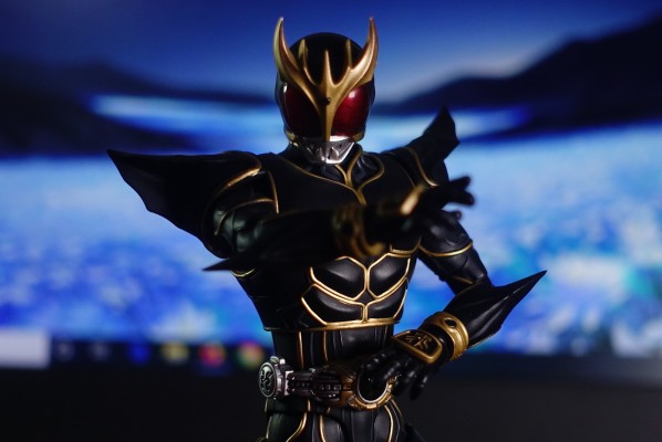 S.H.Figuarts(真骨雕制法)    假面骑士空我 究极形态